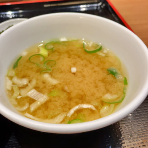 石川家　味噌汁